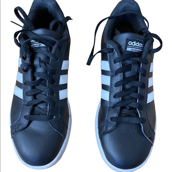 adidas Shoes - Adidas Ortholite Float Sneakers Size 10 Black With White Stripe On Side